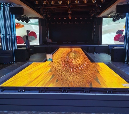 P3.91 Dance Floor LED Screen 250mmx250mm Module Size For Nightclub Stage Dance
