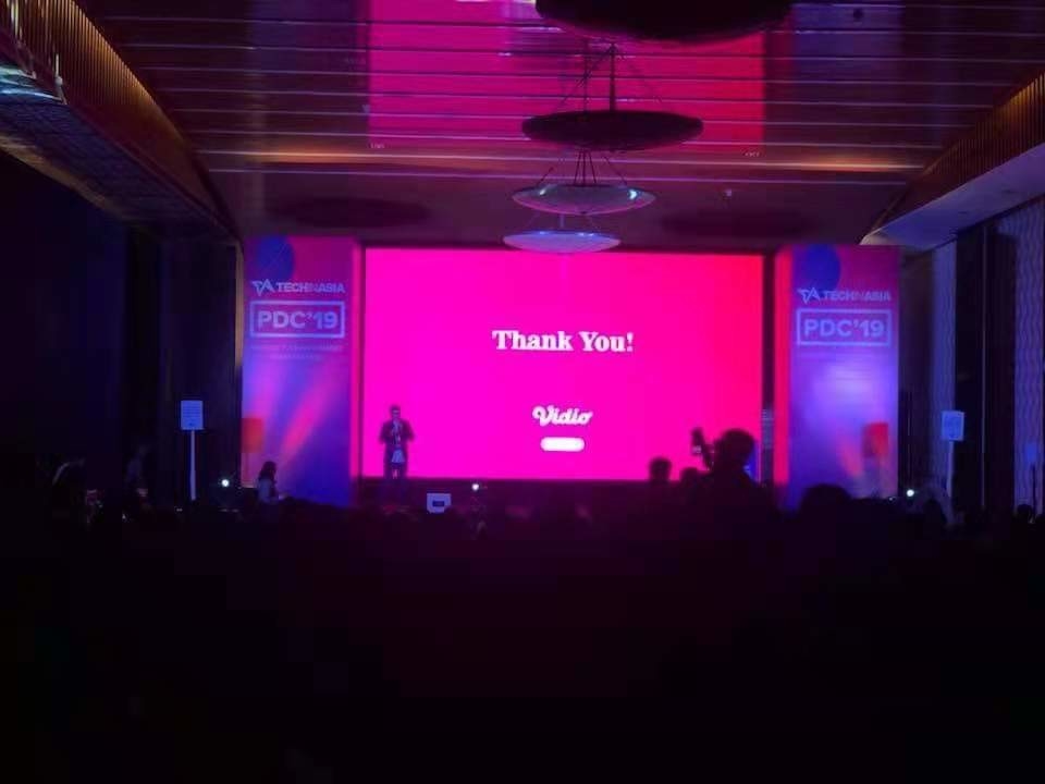 500*1000mm Indoor LED Video Wall P2.9 Commercial LED Display Screen Rental
