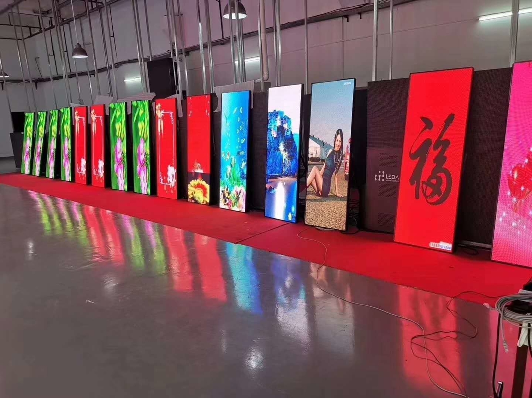 High Brightness LED Poster Display P2 P2.5 P3 P4 Indoor Advertising LED Display Screen