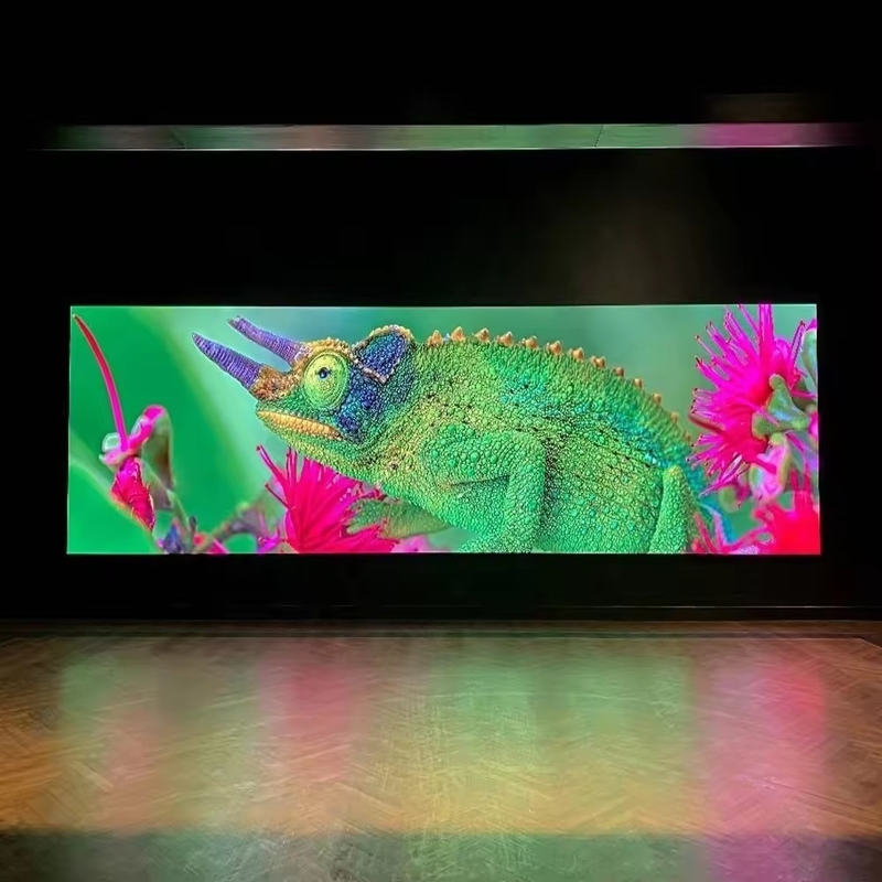 Indoor Small Pitch LED Digital Signage Display P1.667 320*160mm Module Size