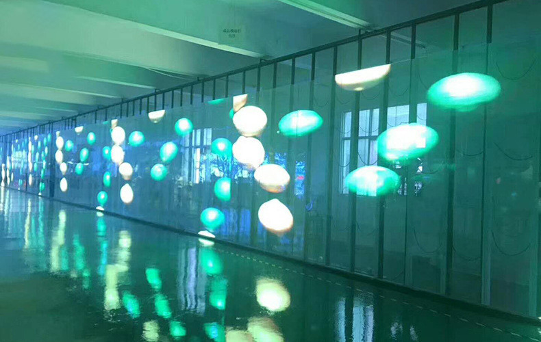 SMD1921 LED Transparent Display Screen P3.91 High Definition Viewing